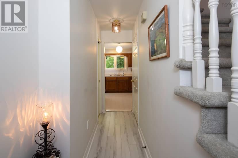 40 Attenborough Court — photo 18 of 40