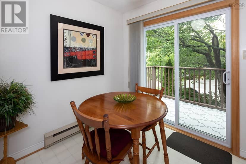 40 Attenborough Court — photo 9 of 40