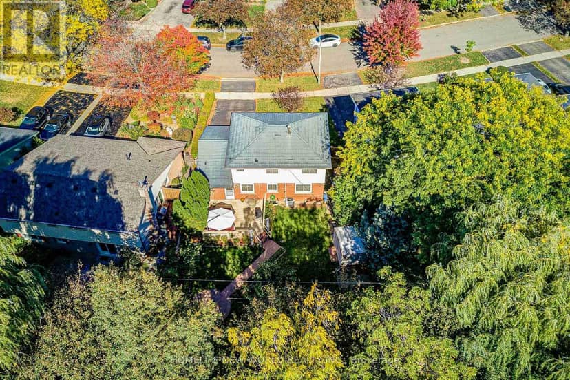 346 Melores Drive, Burlington, photo 6