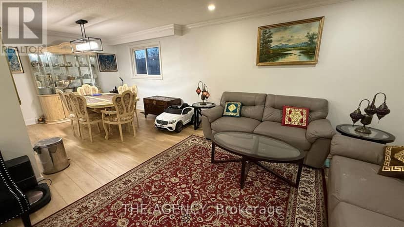 411 Laurier Avenue — photo 20 of 40