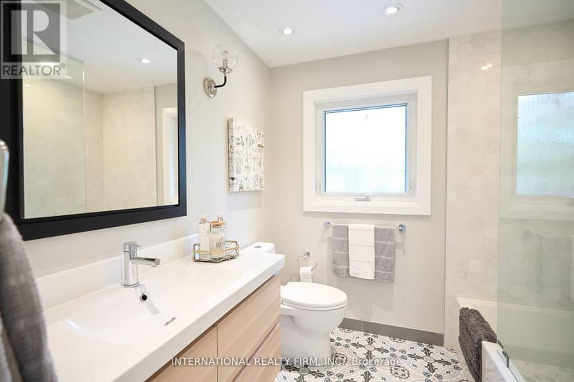 2292 Devon Road — photo 9 of 12