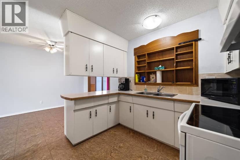 6112 Marler Drive — photo 11 of 36