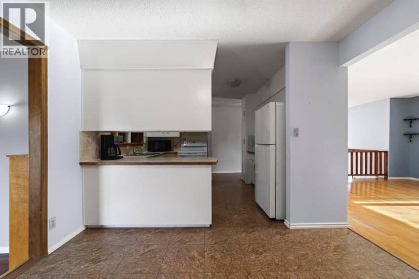 6112 Marler Drive, Camrose, photo 7