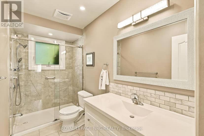 13 Hardwood Grove — photo 25 of 40