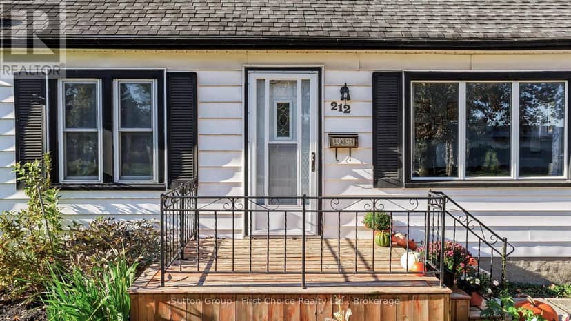 212 Mary Street, Goderich, photo 3