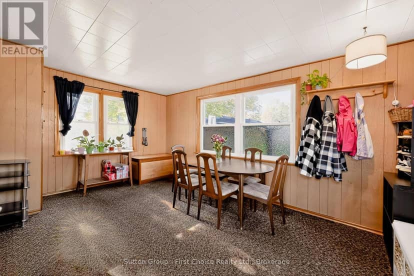 212 Mary Street, Goderich, photo 7