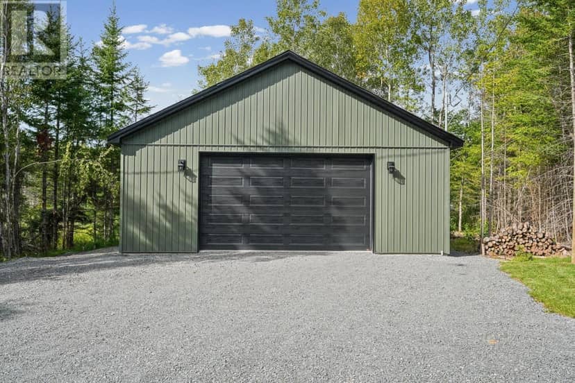 680 Kennedy Road, Hilden, photo 3