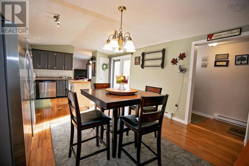 12 Kent Drive — photo 12 of 31