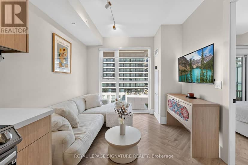 706 - 33 Shore Breeze Drive, Toronto, photo 6