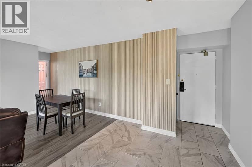 2373 KING Street E Unit# 52 — photo 5 of 23