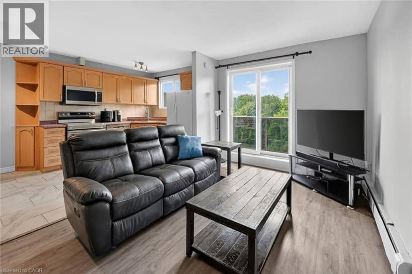 2373 KING Street E Unit# 52 — photo 9 of 23