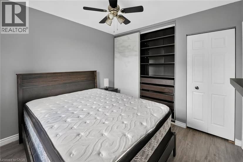 2373 KING Street E Unit# 52 — photo 13 of 23