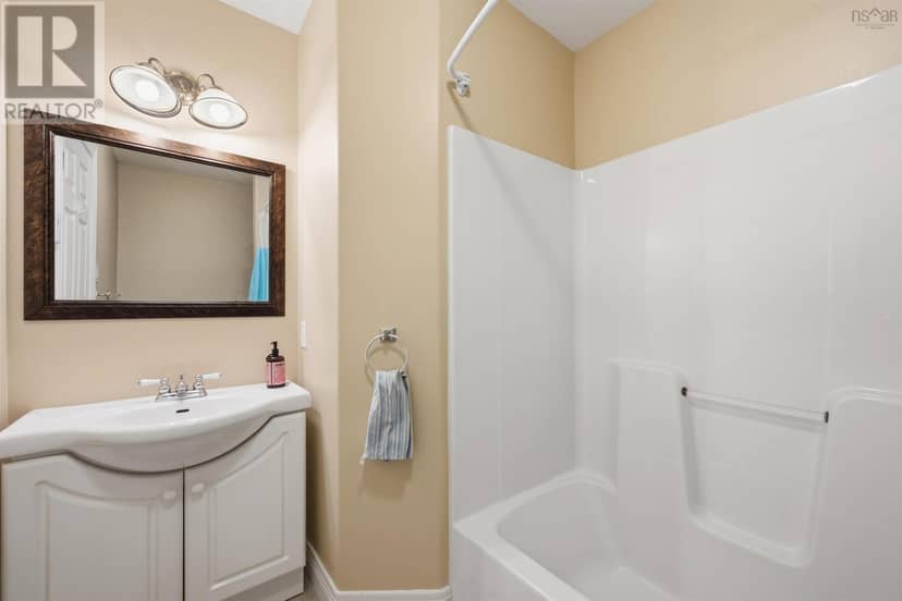 1 Gordon Street — photo 27 of 40