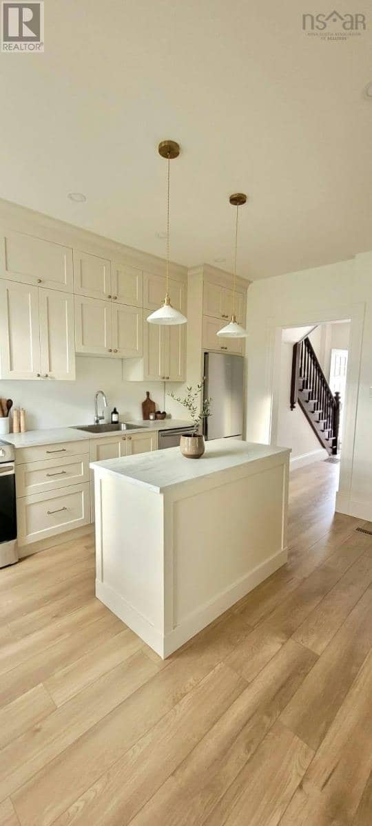 203/205 Gray Street — photo 13 of 40