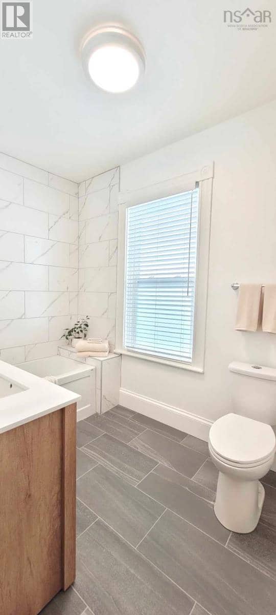 203/205 Gray Street — photo 37 of 40