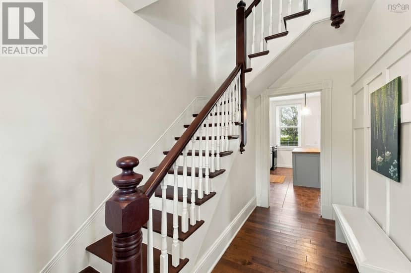 203/205 Gray Street — photo 9 of 40