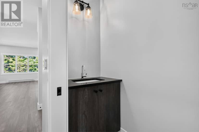 PC-41 33 Pearlgarden Close — photo 8 of 40