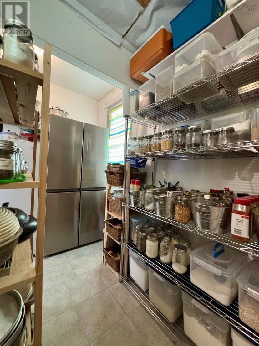 3463 Loch Lomond Rd. — photo 19 of 40