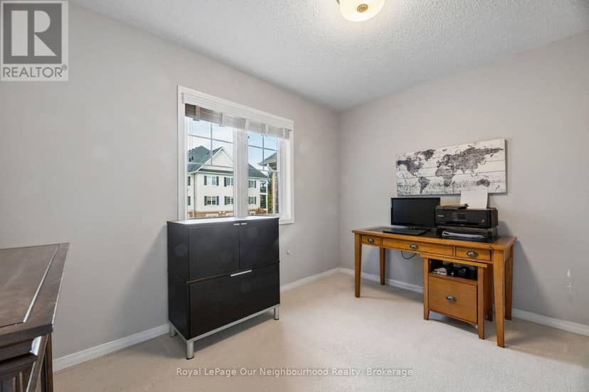308 Lakebreeze Drive — photo 26 of 35