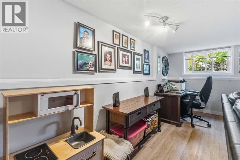 51 Salvia STREET — photo 17 of 36