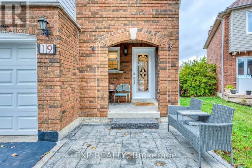 19 Horned Owl Drive — photo 3 of 40