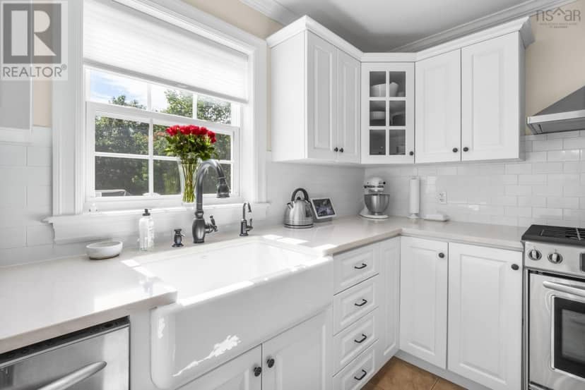 95 Hurshman Drive — photo 6 of 40