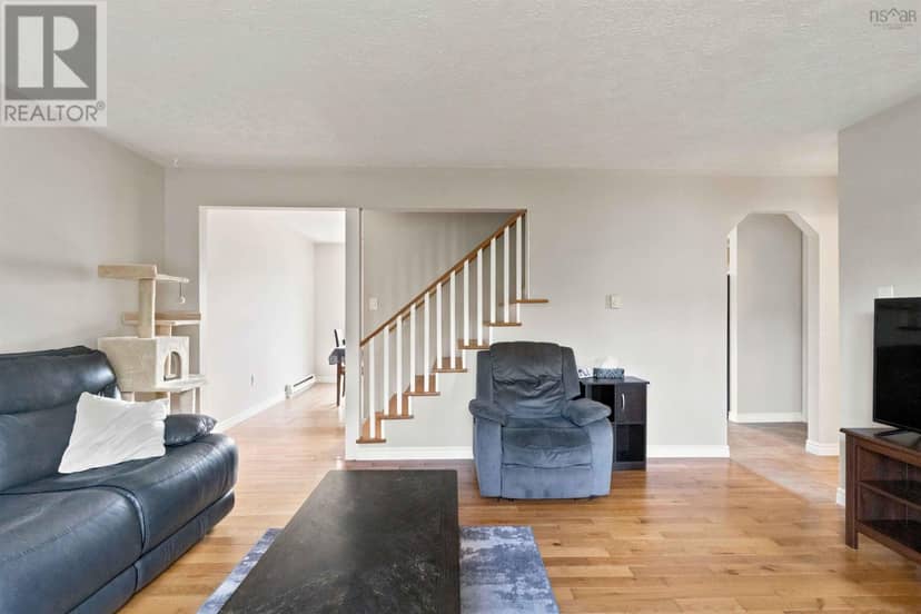 17 Osborne Drive — photo 10 of 40