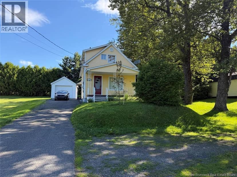 1129 Principale Street, Saint-Basile