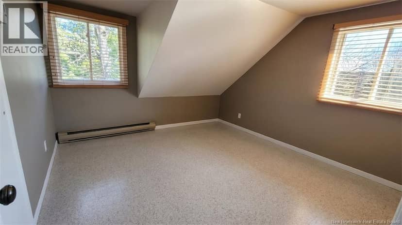 1129 Principale Street — photo 9 of 16