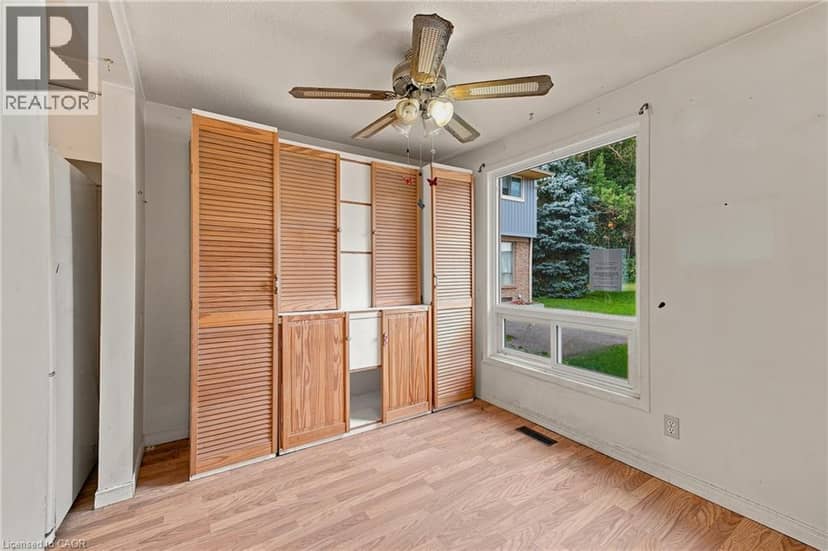 487 ELGIN Street N Unit# 10 — photo 8 of 23