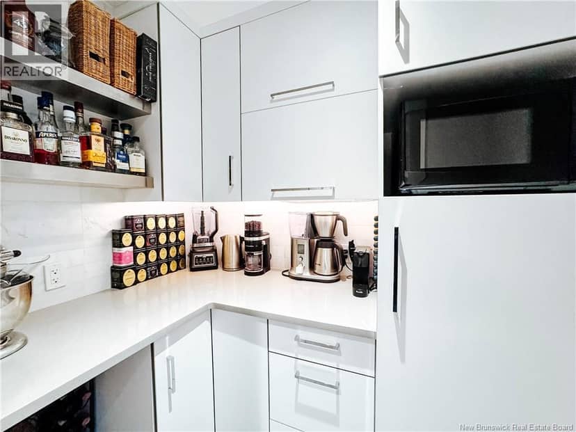 55 Queen Street Unit# 714 — photo 11 of 40