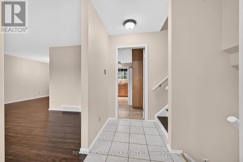 20 Tripp Crescent, Ottawa, photo 4