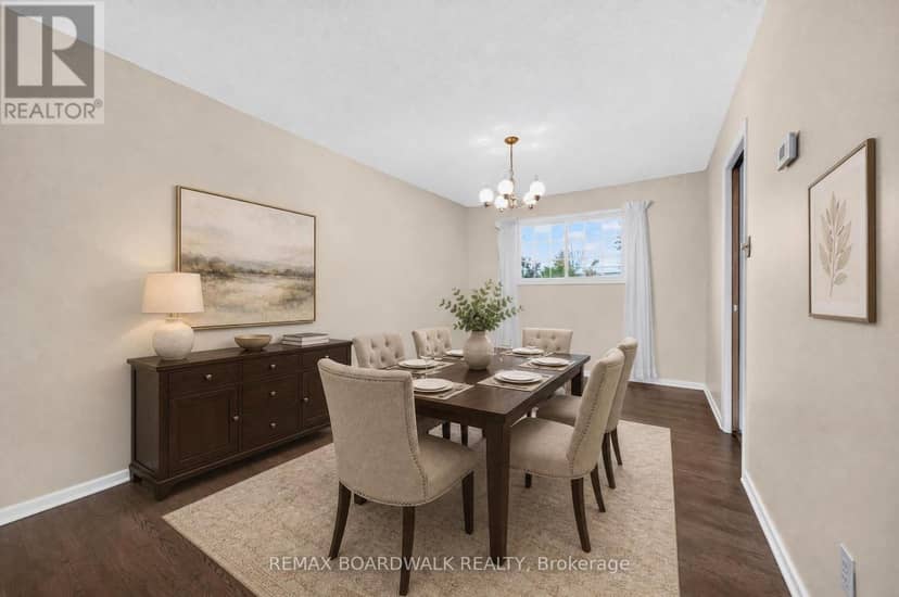 20 Tripp Crescent — photo 9 of 40