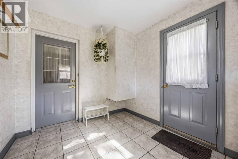 913 Wedgewood Avenue — photo 36 of 40