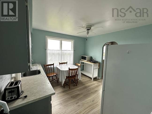 1321 Highway 247 — photo 9 of 25
