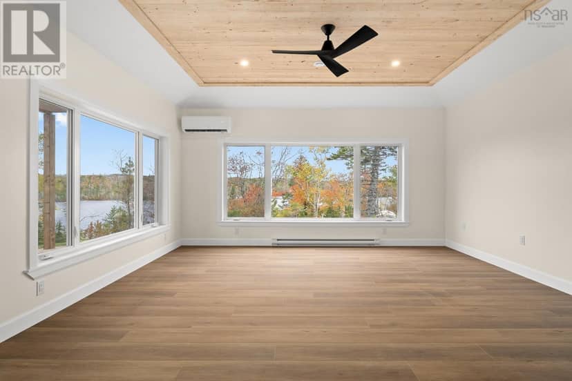 100 Lakepoint Way — photo 9 of 40