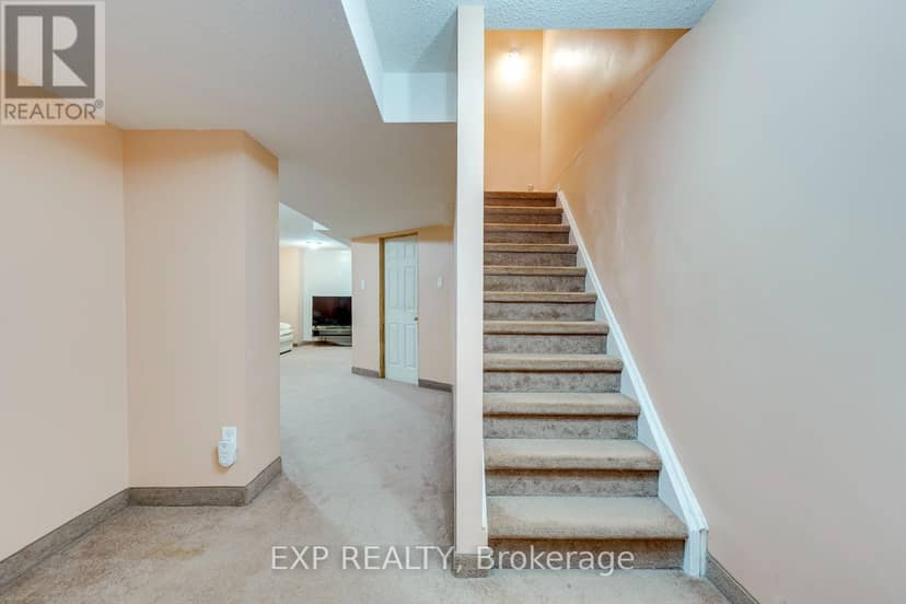 19 Horned Owl Drive — photo 34 of 40