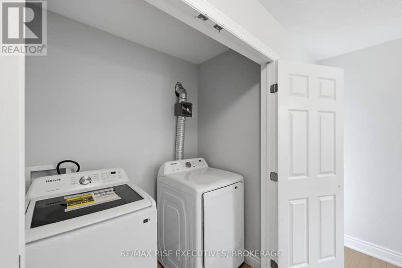 567 Beth Crescent — photo 23 of 40