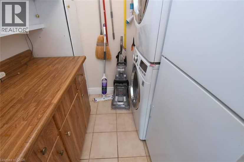 75 QUEEN Street N Unit# 1204 — photo 17 of 37