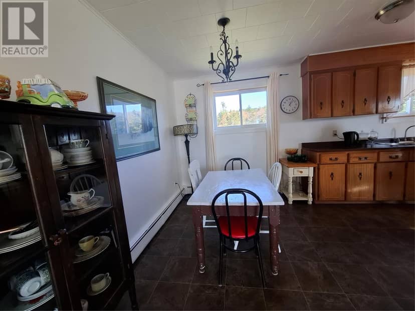 21 Lemaire Road, St. Anthony, photo 7