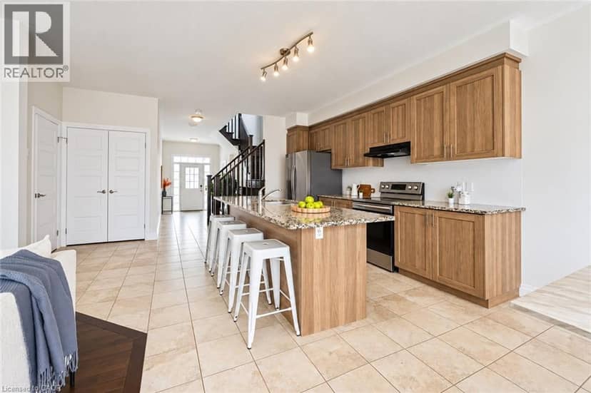584 BLAIR CREEK Drive, Kitchener, photo 7