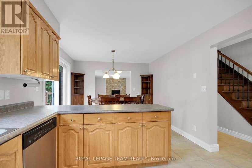 7089 Bush Drive — photo 12 of 40