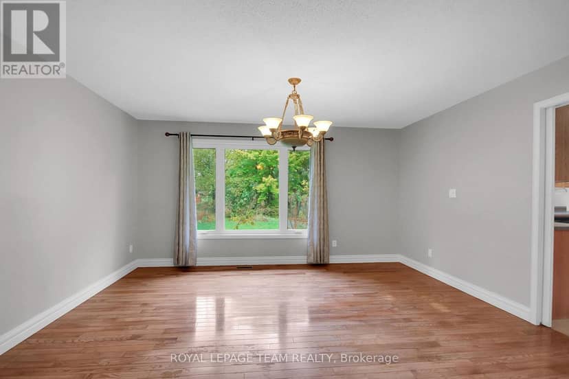 7089 Bush Drive, Ottawa, photo 7