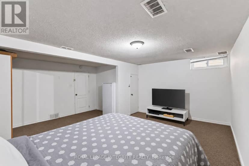 1723 Lafrance Drive — photo 39 of 40