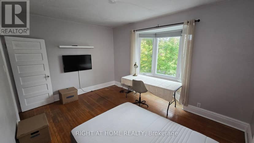 261 Grace Street — photo 23 of 36