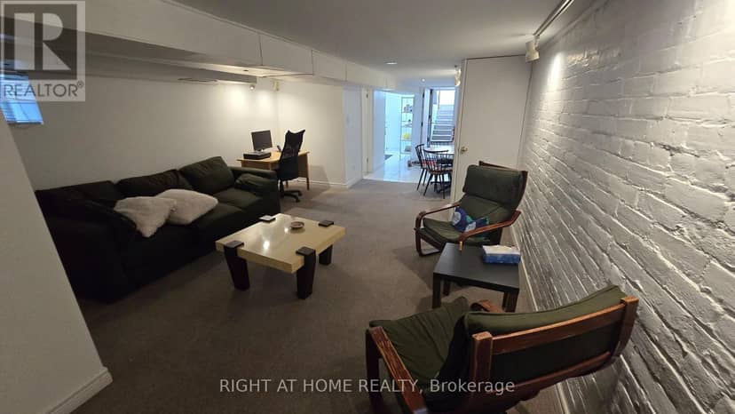 261 Grace Street, Toronto, photo 3