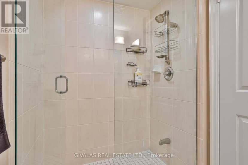 2110 - 30 Herons Hill Way — photo 25 of 40