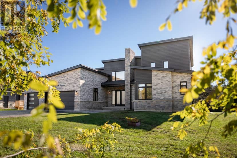11 Jones Avenue, Clarington, photo 4