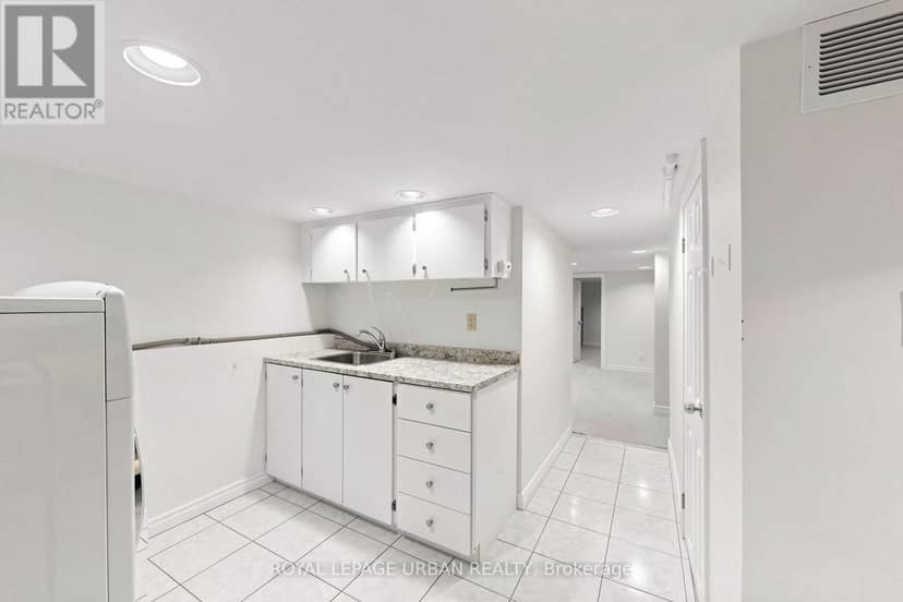 74 East Lynn Avenue — photo 16 of 40