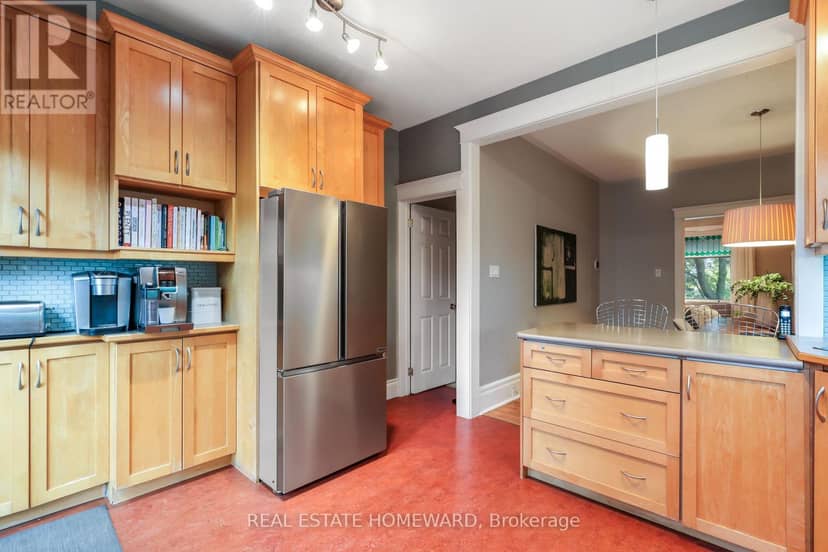 207 Waverley Road — photo 19 of 39